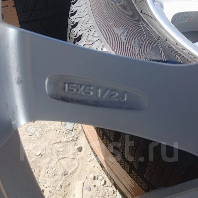 Nexta. 5.5x15", 4x100, ET50 ����