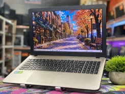 Asus. 15.6", ��� 4 ��, WiFi: 1, Bluetooth: 1 ����