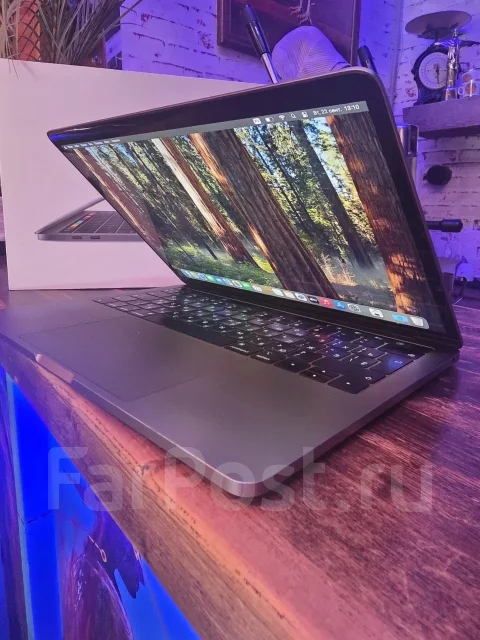 Apple MacBook Pro 13 2019 Mid MV962. 13.3", 2,4����, ��� 8 ��, ���� 128���, WiFi: 1, Bluetooth: 1, ����������� �� 4��. ����