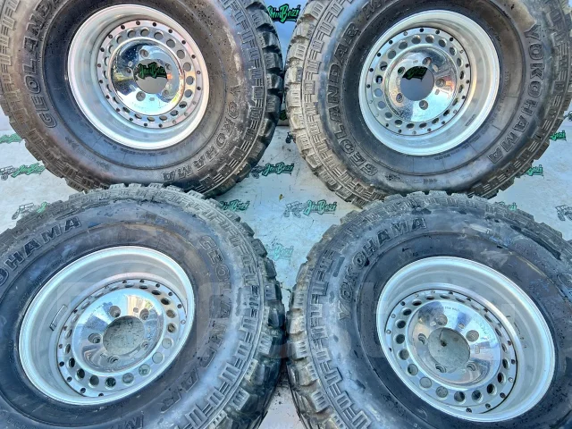 SSR. 6.0x15", 5x139.7, ET-37 ����