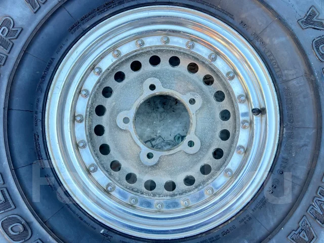 SSR. 6.0x15", 5x139.7, ET-37 ����