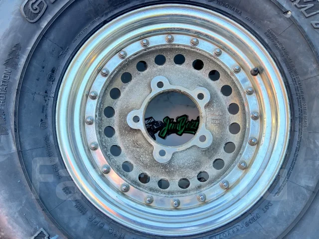 SSR. 6.0x15", 5x139.7, ET-37 ����