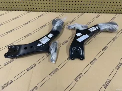 ������ �������� ������ Toyota Camry 70 2018-24 Toyota 4806933090 4806933090 ����
