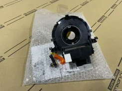 ���������� ������� Toyota LC150 2009-2022 Toyota 8430747020 8430747020 ����