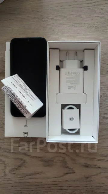 Huawei Pura 80. �����, 256 ��, ������, 3G, 4G LTE, 5G, Dual-SIM, NFC, eSIM, ������� �������, ������������ ������� ����