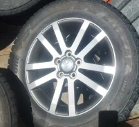 Enkei. 6.5x17", 5x114.3, ET45 ����