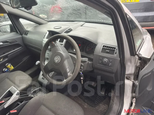 ��������� Opel Zafira B 2005-2014 21451748 93190829 ����