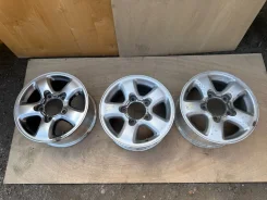 Toyota. 8.0x16", 5x150, ET60, �� 110���. ����