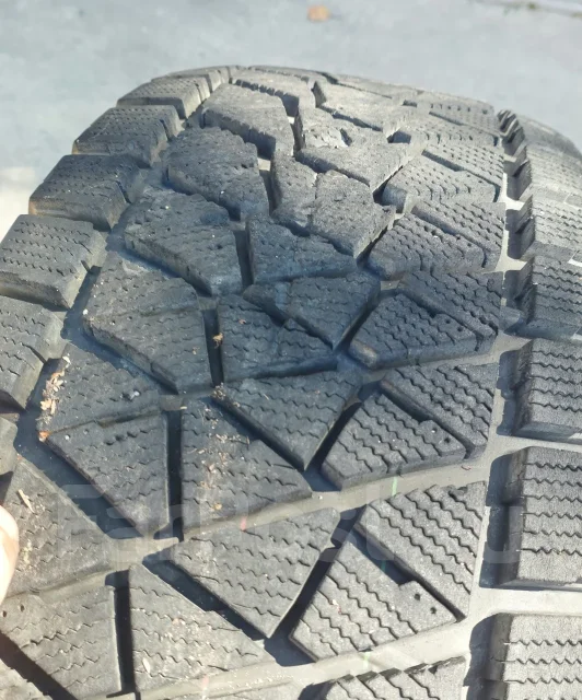 Bridgestone Blizzak DM-V2. �����������, 2016 ���, �/�, ����� 5 % ����
