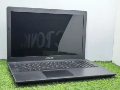 Asus. 15.6", WiFi: 1, Bluetooth: 1 ����