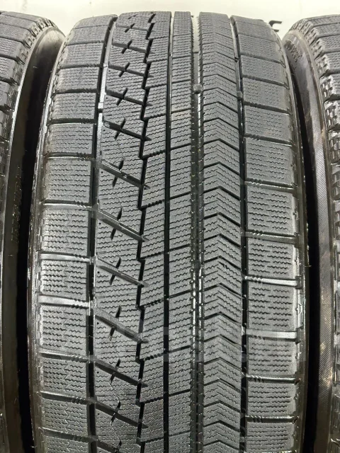 Bridgestone Blizzak VRX. ������, ��� �����, 2016 ���, �/�, ����� 5 % ����
