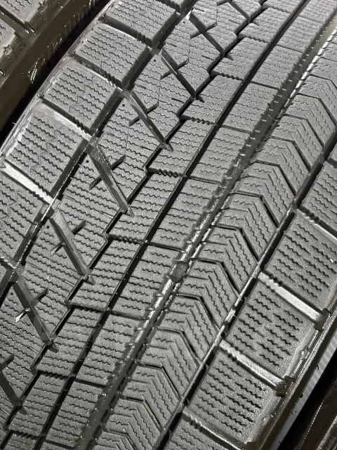 Bridgestone Blizzak VRX. ������, ��� �����, 2016 ���, �/�, ����� 5 % ����