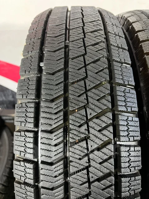 Bridgestone Blizzak VRX2. ������, ��� �����, 2018 ���, �/�, ����� 5 % ����