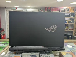 Asus ROG Strix. ��� 32 ��, ���� 1 000���, WiFi: 1, Bluetooth: 1, ����������� �� 4��. ����