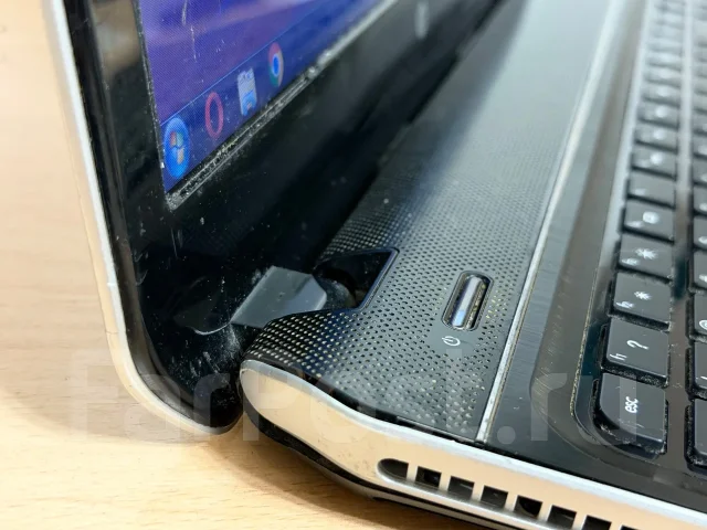 HP Pavilion m6. 15.6", 2,5����, ��� 6 ��, ���� 320���, WiFi: 1, Bluetooth: 1 ����