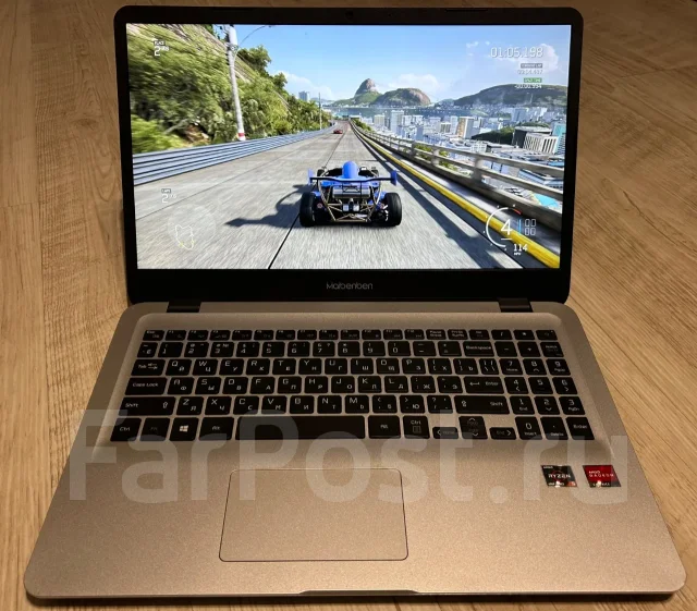 Maibenben. 15.6", 4����, ��� 8 ��, ���� 512���, WiFi: 1, Bluetooth: 1, ����������� �� 7��. ����