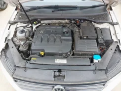 ���������� ������������ Volkswagen Passat B8 5Q0820803F ����