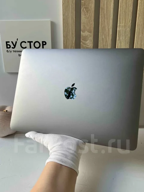 Apple MacBook Pro 13 2022. 13.3", ��� 24 ��, ���� 1 024���, WiFi: 1, Bluetooth: 1, ����������� �� 12��. ����