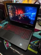 Asus. 15.6", 2,6����, ��� 8 ��, ���� 600���, WiFi: 1, Bluetooth: 1, ����������� �� 3��. ����