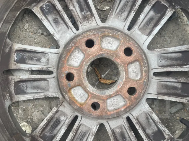 Pontiac. x16", 5x114.3 ����