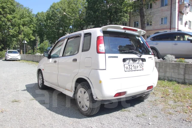 Suzuki Swift. �������, ��������, 1.0 (88��.�.), ������, 290 000����. �� ����