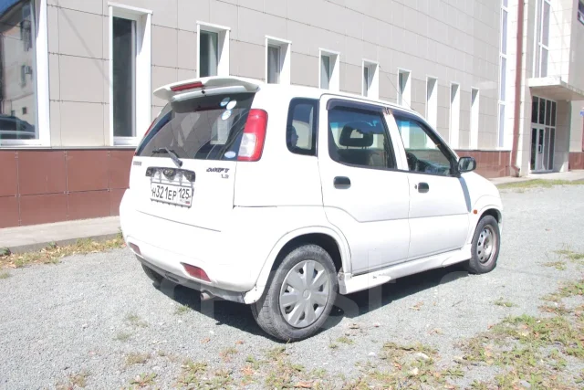 Suzuki Swift. �������, ��������, 1.0 (88��.�.), ������, 290 000����. �� ����