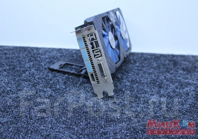 Radeon RX 570 ����
