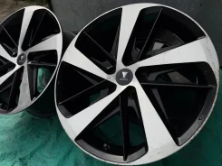 Modellista WingDancer. 8.0x19", 5x114.3, ET38, �� 60,1���. ����