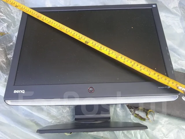 Samsung. 20", ���������� �� (LCD, LED, QLED) ����