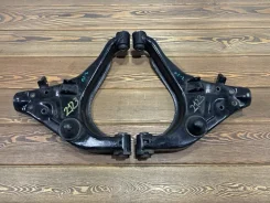 ����� �������� ������ Mitsubishi Delica MR208662 MR208662 ����