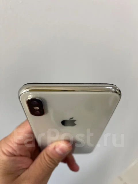 Apple iPhone X. �/�, 64 �� ����