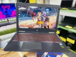 HP. 15.6", 3,2����, ��� 16 ��, WiFi: 1, Bluetooth: 1 ����