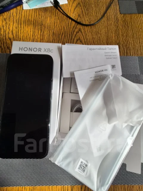Honor X8c. �/�, 256 ��, ������, 3G, 4G LTE, 5G, Dual-SIM, ���������� ����