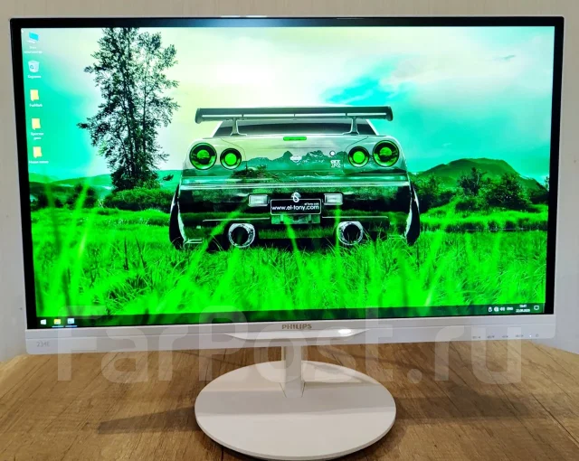 Philips. 23", ���������� �� (LCD, LED, QLED) ����