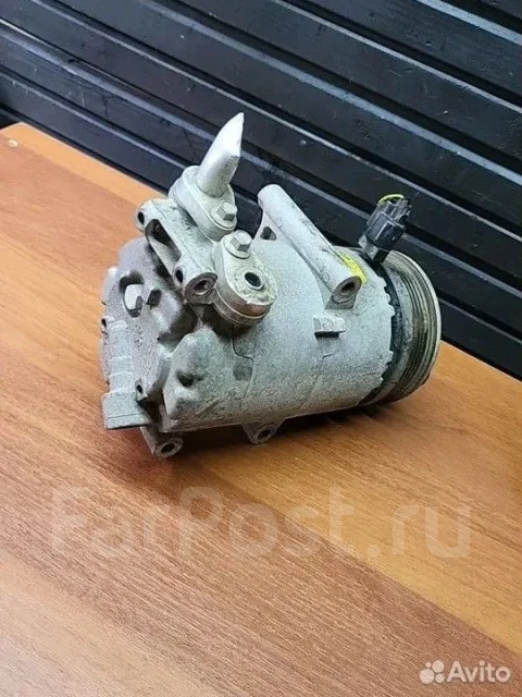 ���������� ������������ Ford Focus aoda 1784597 6M5H19D629AD ����