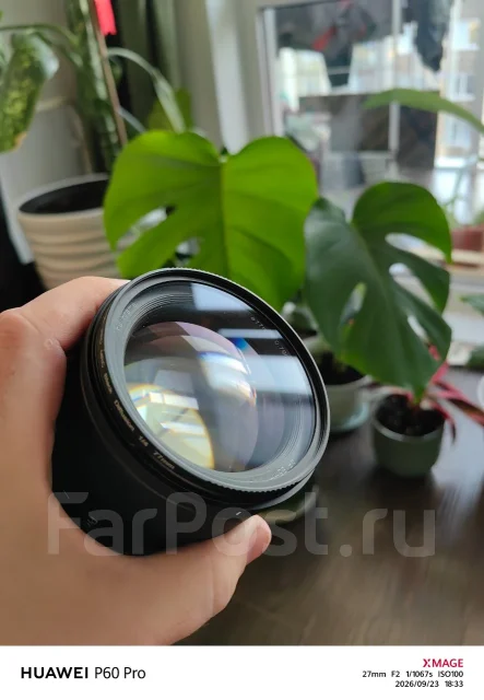 Viltrox. ������� ������� 77 �� ����