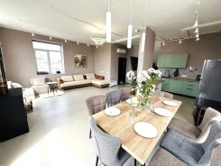 ������� ��� � ����� LOFT � ��������� ������� � ���������. �� �������� ���� (�����������) ����