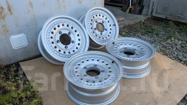 Epsilon Campeao Do Mundo. 6.0x15", 5x139.7, ET10 ����