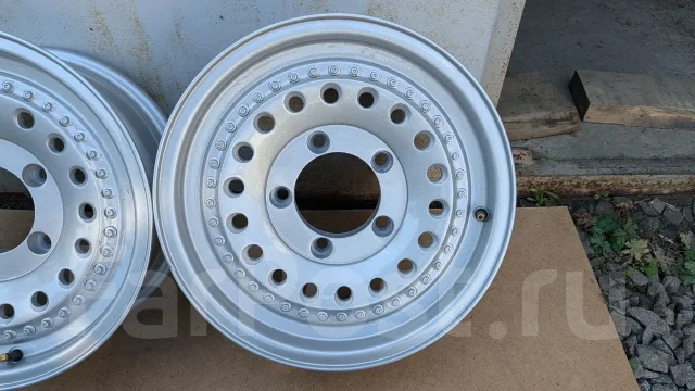 Epsilon Campeao Do Mundo. 6.0x15", 5x139.7, ET10 ����