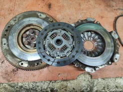 ��������� Mazda 3 2002-2013 �������� 320043810 620323400 ����