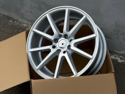 Vossen VFS-1. 7.5x17", 4x100, 4x114.3, ET35, �� 73,1���. ��� ����� �� ������������ ����