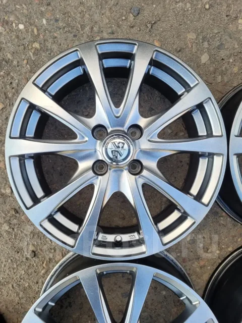 M.T.S. Japan. 6.0x16", 4x100, ET42 ����