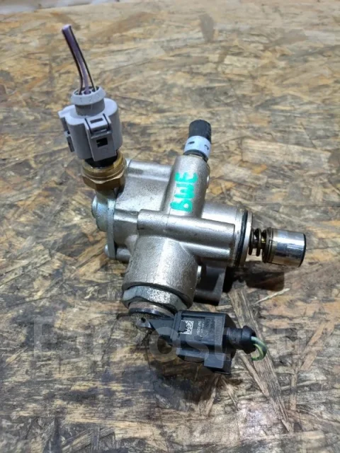 ���� Audi A4 06F127025H B7 BWE 06F127025H ����