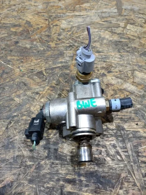 ���� Audi A4 06F127025H B7 BWE 06F127025H ����