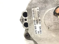 ��������� Audi A8/S8 D3 2002-2011; Audi A8/S8 4E2 2002-2011; Audi A8/S8 4E8 2002-2011 [68321554] 079903015EX ����