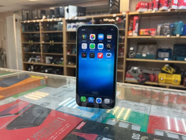 Apple iPhone 11. �/�, 128 ��, ���������, 4G LTE ����