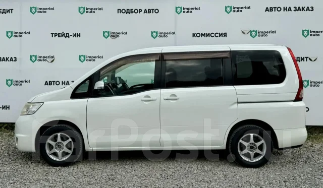 Nissan Serena. �������, 4wd, 2.0 (129��.�.), ������, 370 000����. �� ����