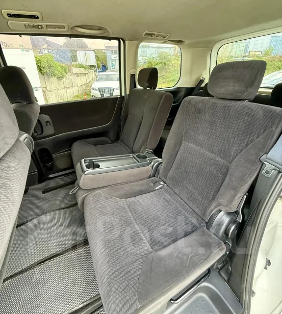 Nissan Serena. �������, 4wd, 2.0 (129��.�.), ������, 370 000����. �� ����