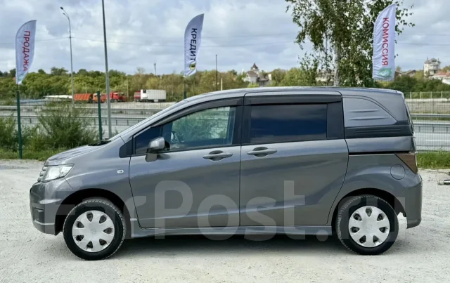 Honda Freed Spike. �������, 4wd, 1.5 (117��.�.), ������, 246 000����. �� ����