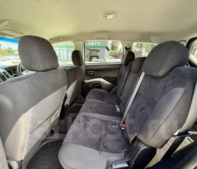 Mitsubishi Outlander. �������, 4wd, 2.4 (170��.�.), ������, 226 000����. �� ����